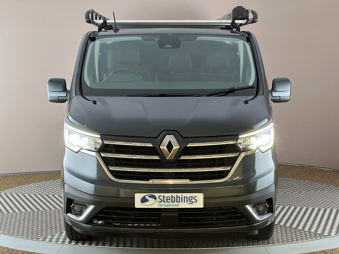 Renault Trafic NU24RXB