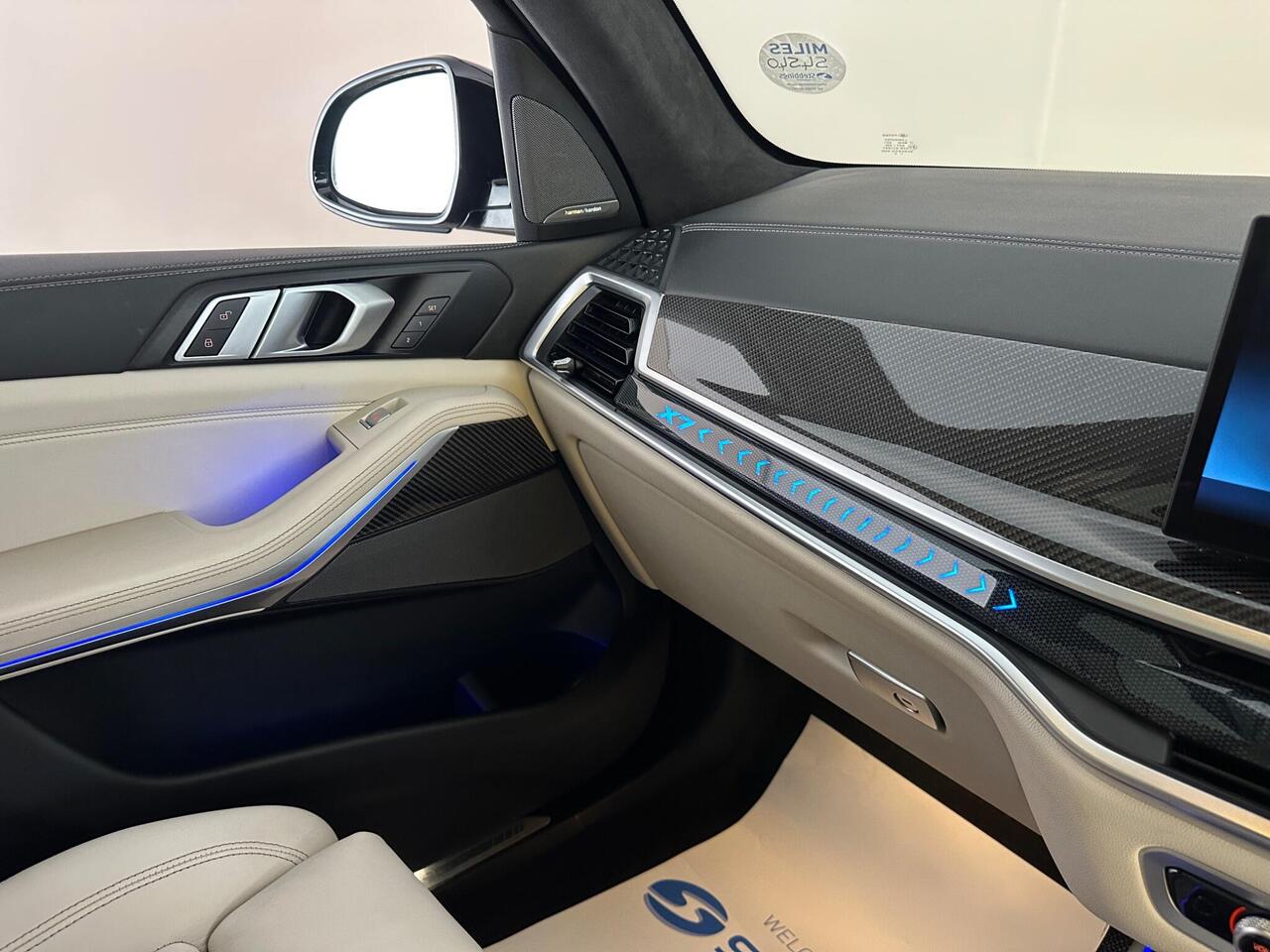 BMW X7 PJ24OUP
