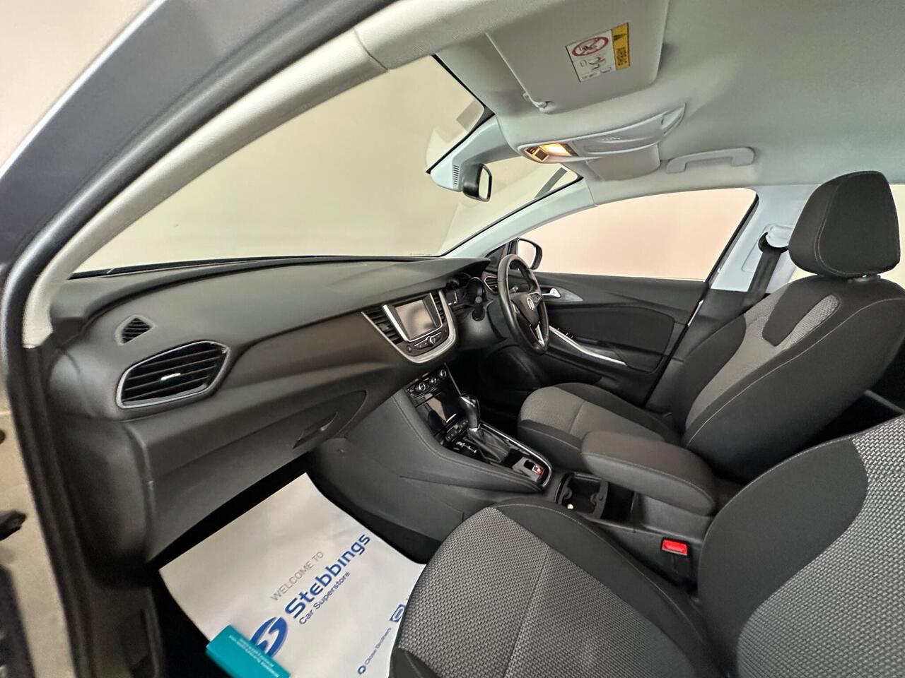 Vauxhall Grandland X SK68DMY