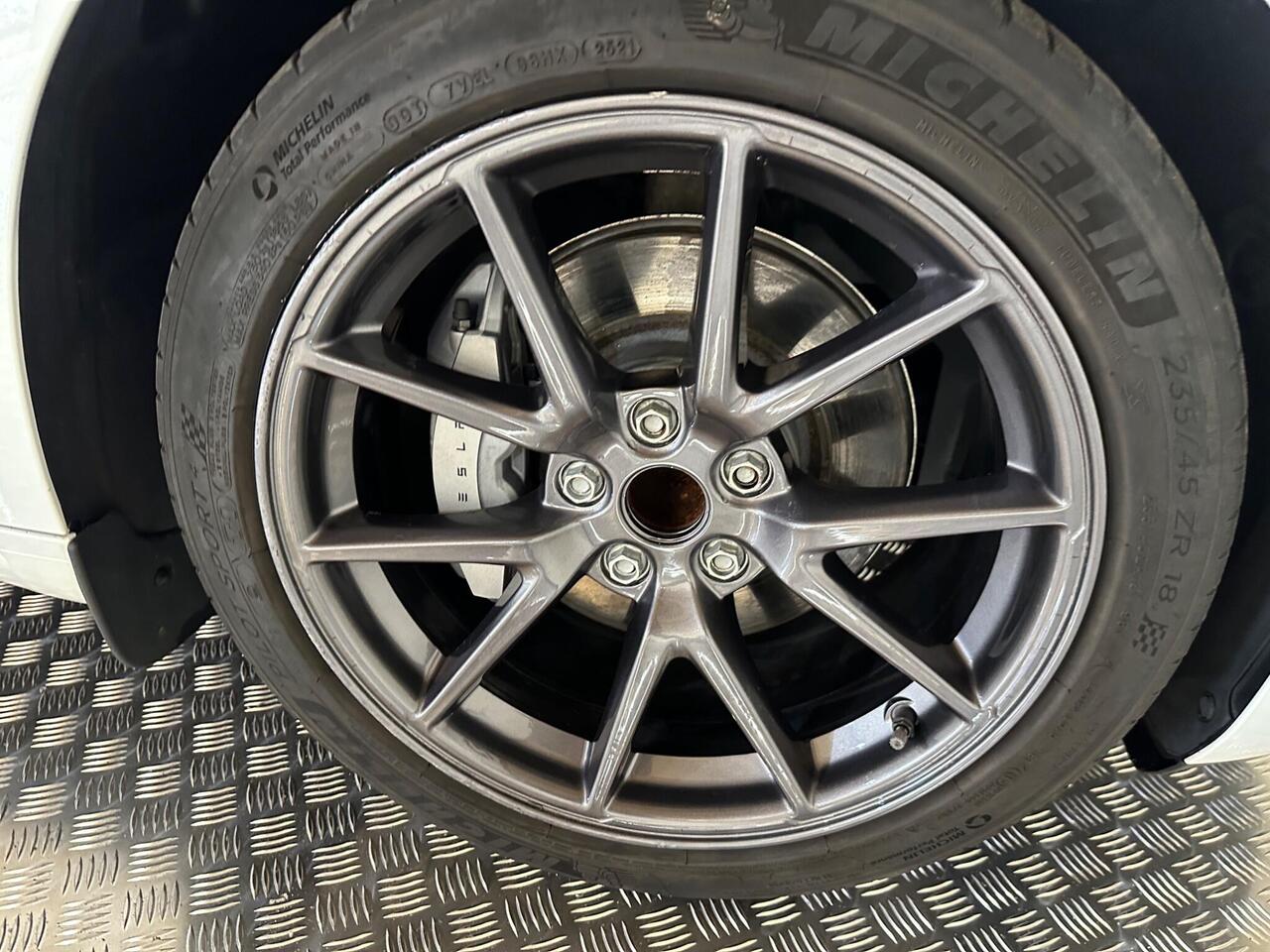 Tesla Model 3 MA71ZTX