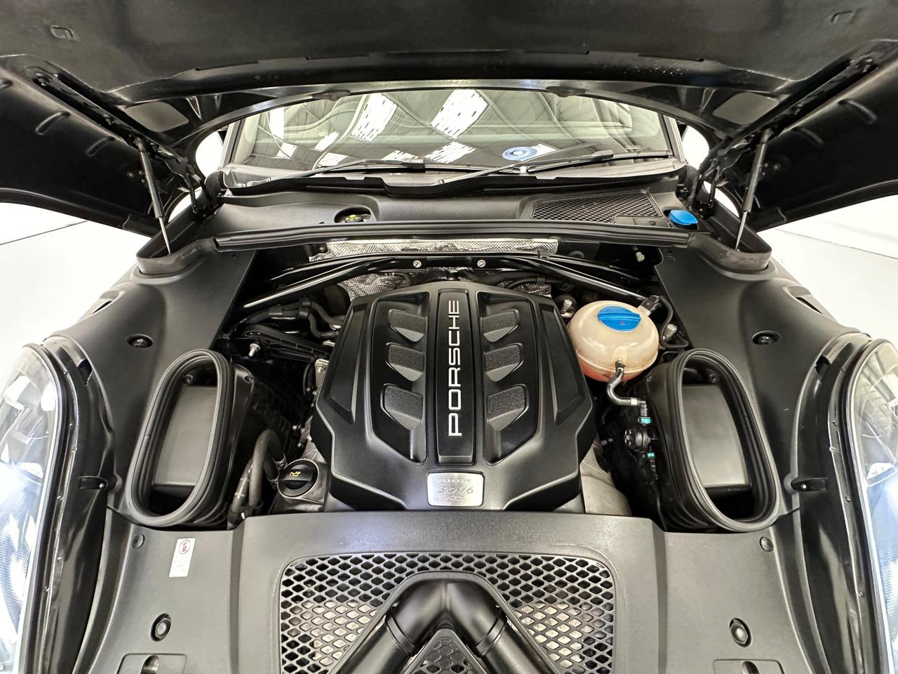 Porsche Macan WM66DZS