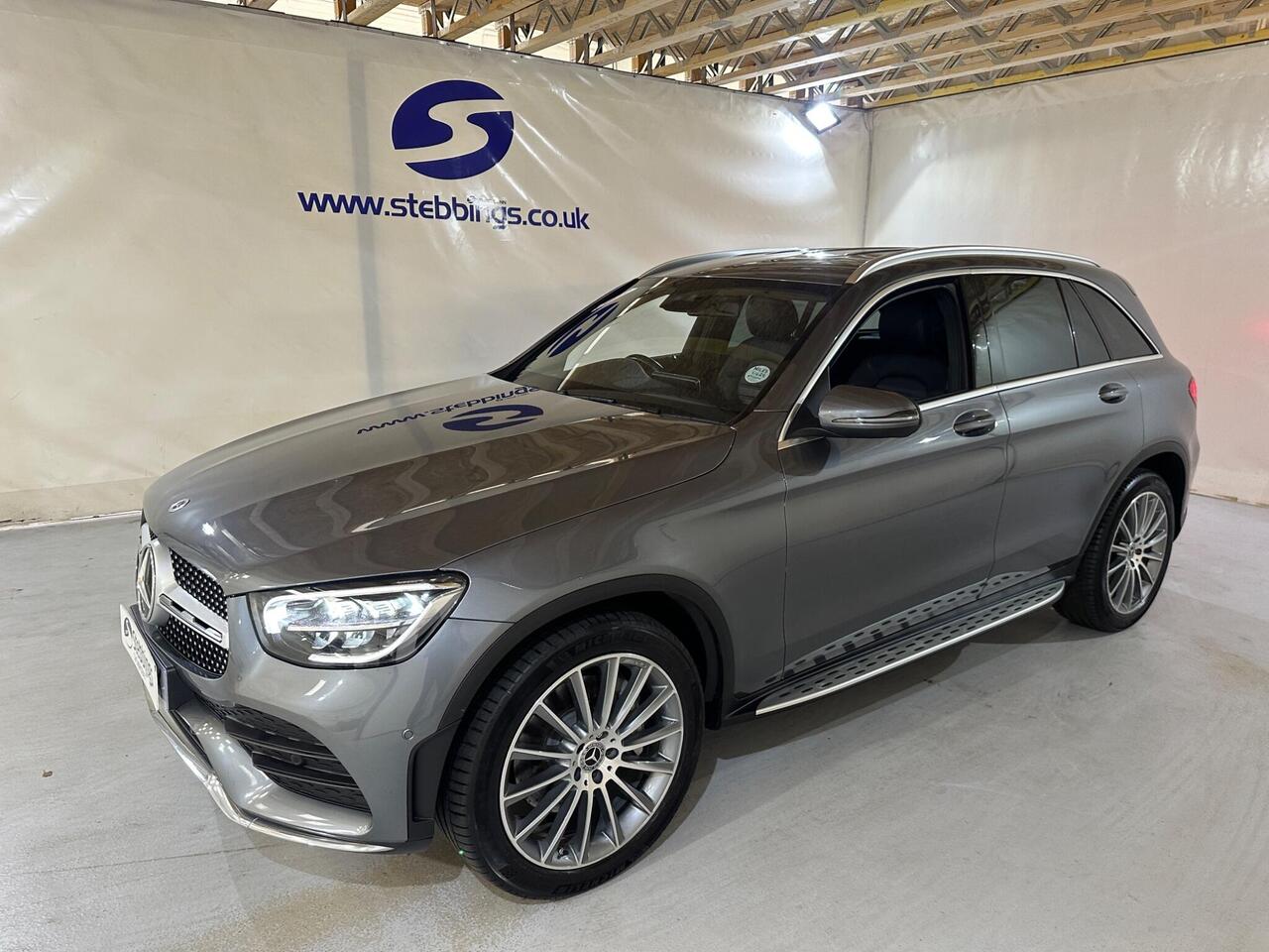 Mercedes-Benz GLC SN22UBK
