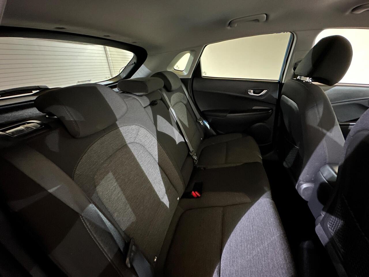 Hyundai KONA CA22BUE