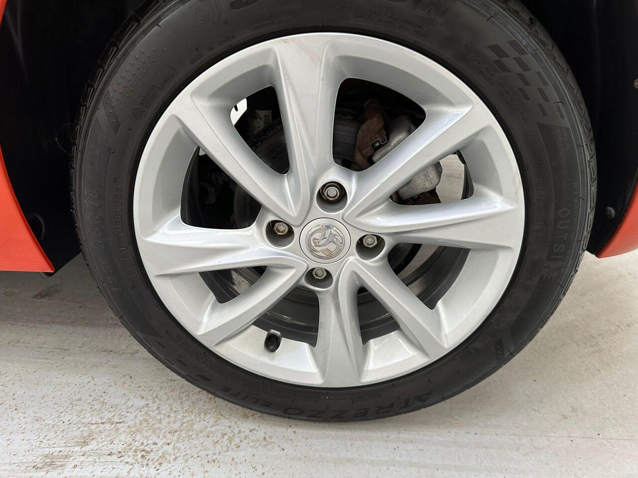 Vauxhall Corsa VU70ZNG