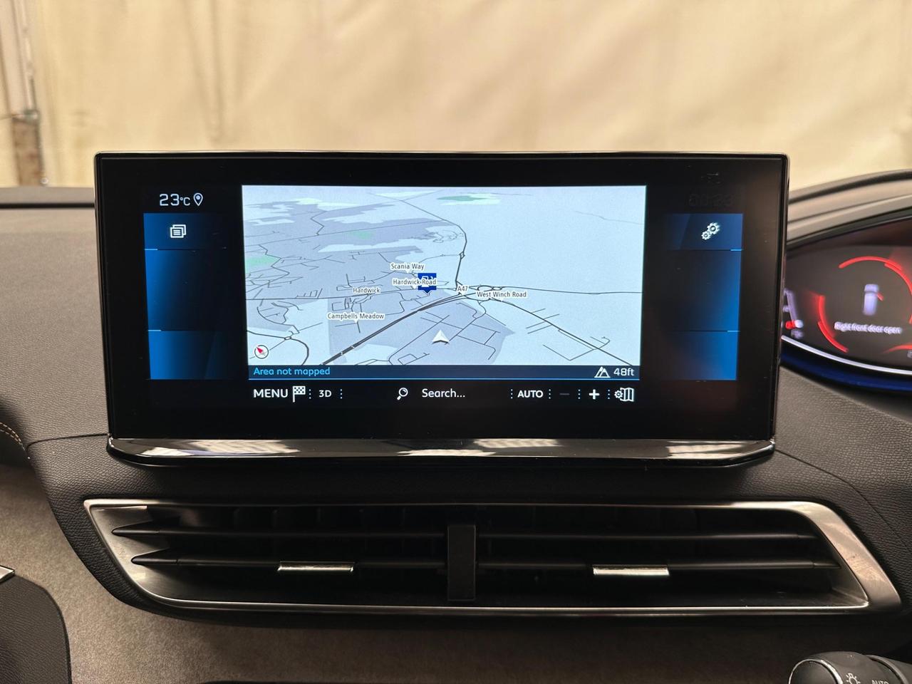 Peugeot 5008 SB71YGH