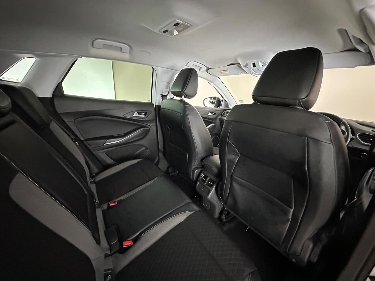 Vauxhall Grandland X SL69XEP