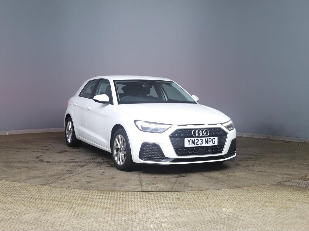 Audi A1 YM23NPG