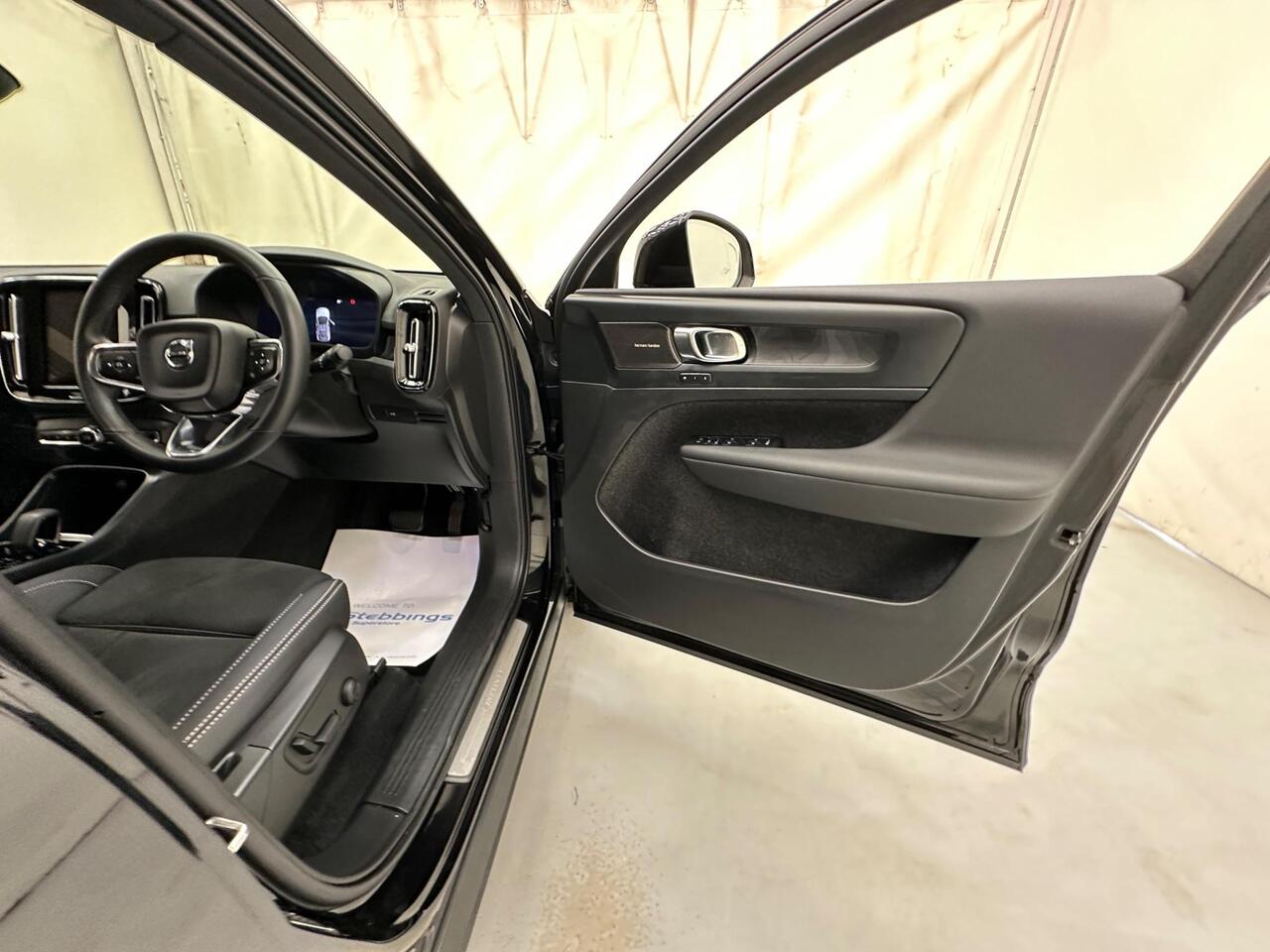 Volvo C40 WD23MKC