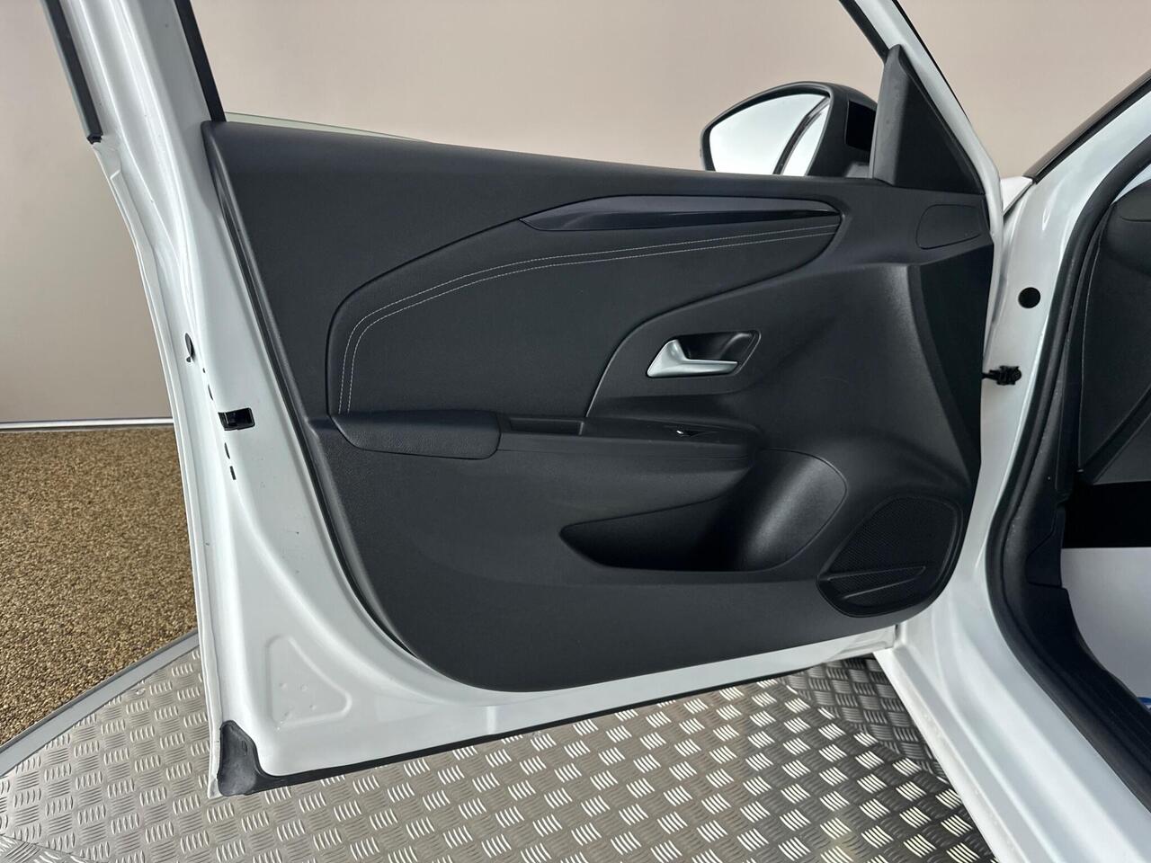 Vauxhall Corsa SC21LVV