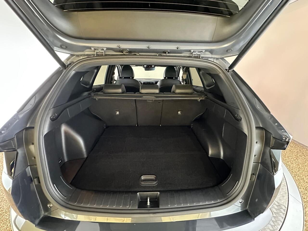 Hyundai TUCSON DV23XHC