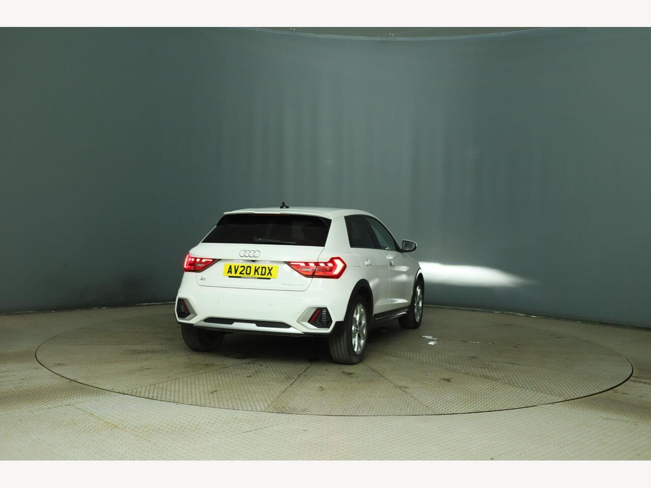 Audi A1 AV20KDX