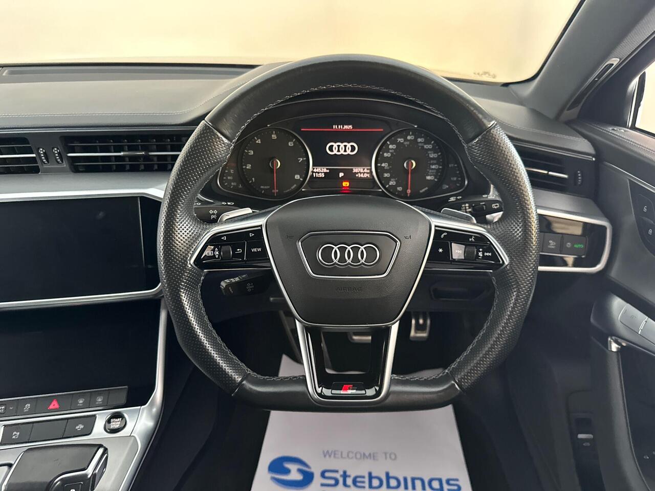 Audi A6 Avant YJ21LNB