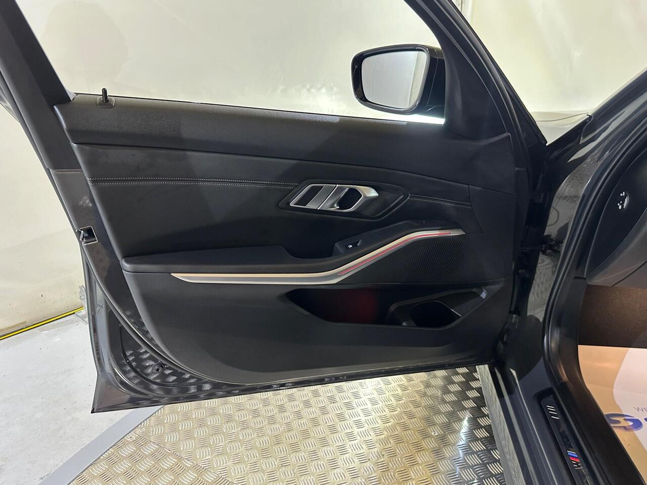 BMW 3 Series LG71TZH