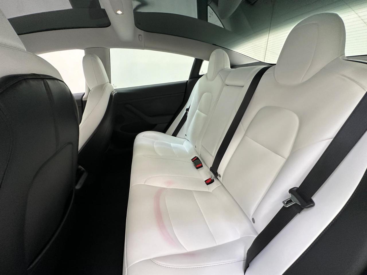 Tesla Model 3 GJ22FFE