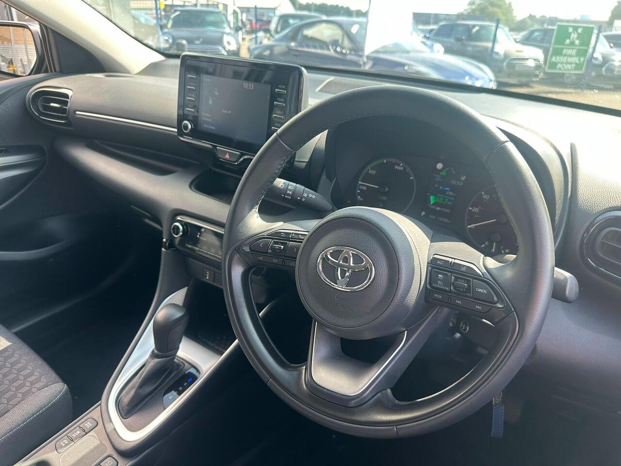 Toyota Yaris YT73PHY