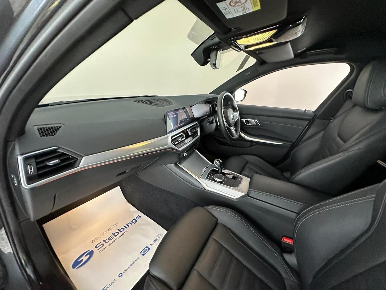 BMW 3 Series AP21DVK
