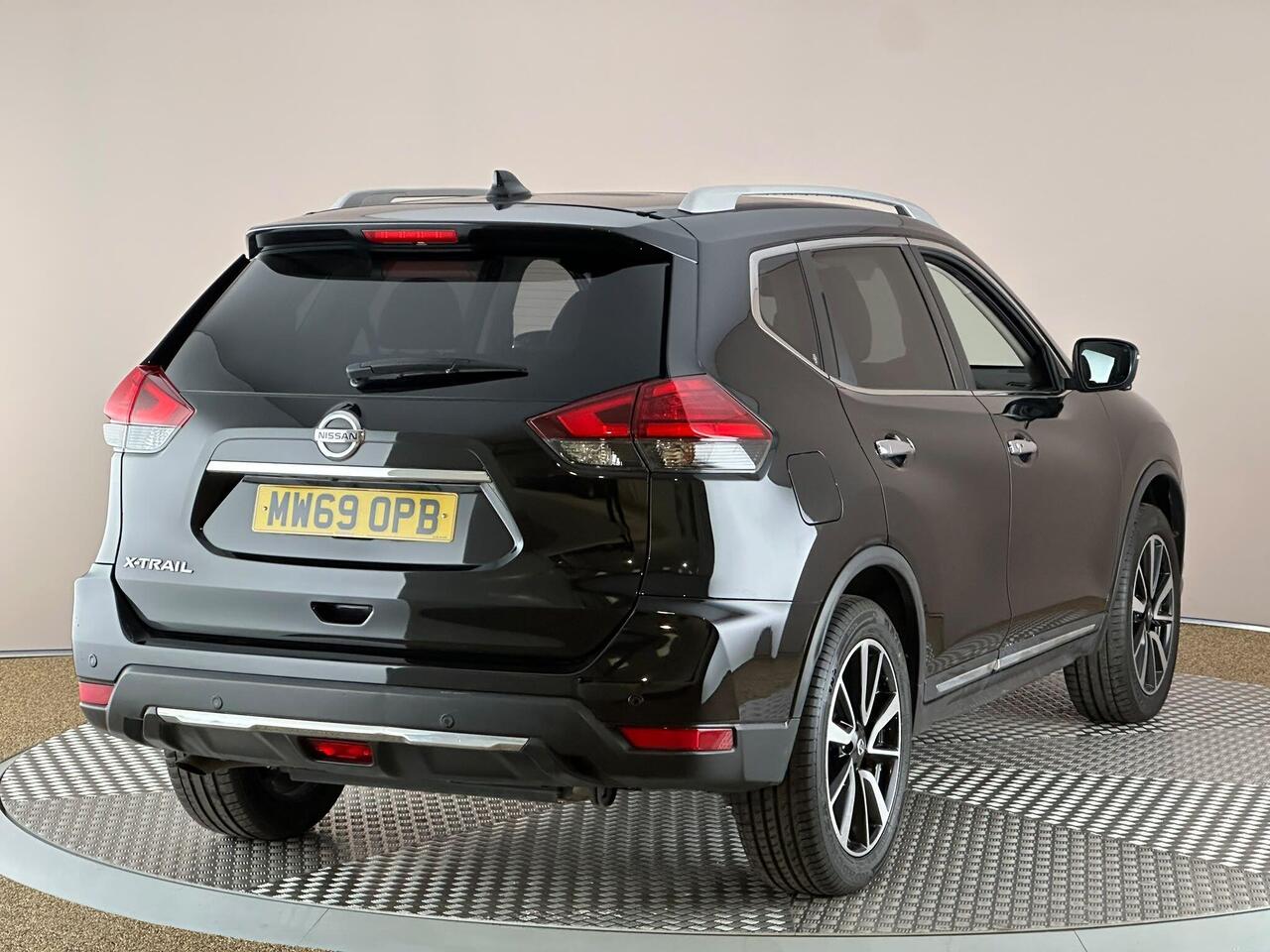 Nissan X-Trail MW69OPB