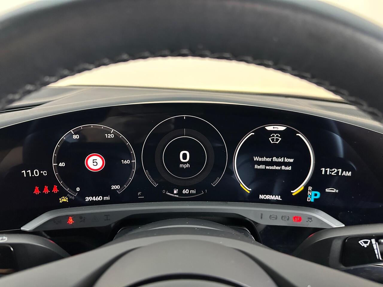 Porsche Taycan LE23WSU