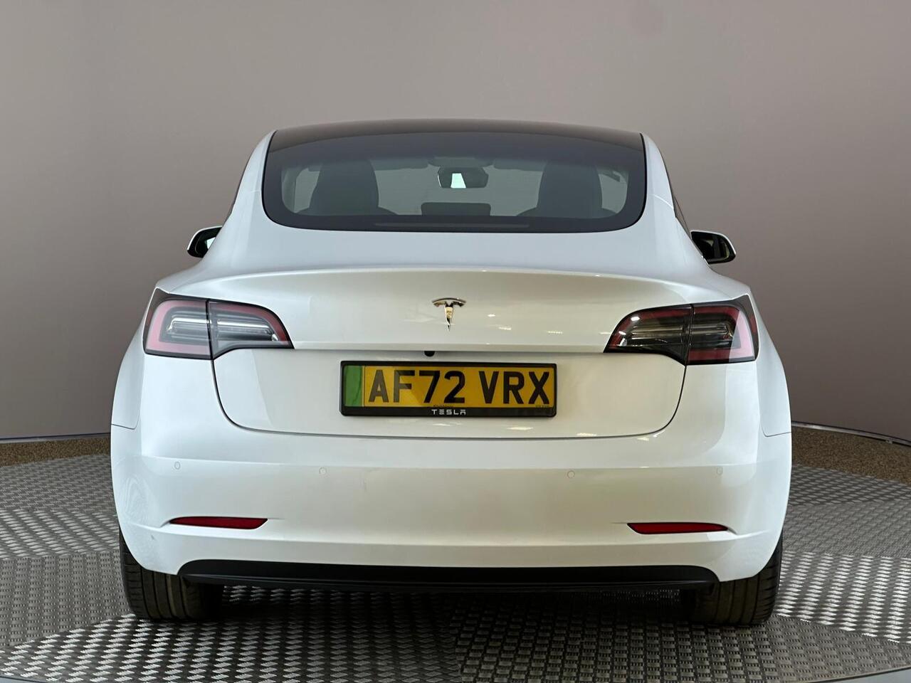 Tesla Model 3 AF72VRX