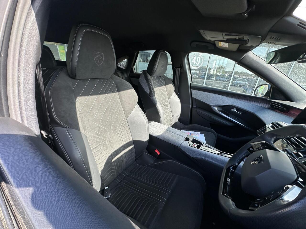 Peugeot E-3008 LR24UCP