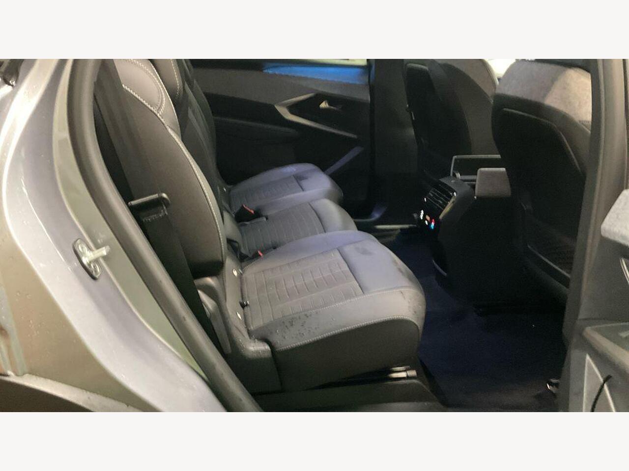 Peugeot 5008 CK25OBC