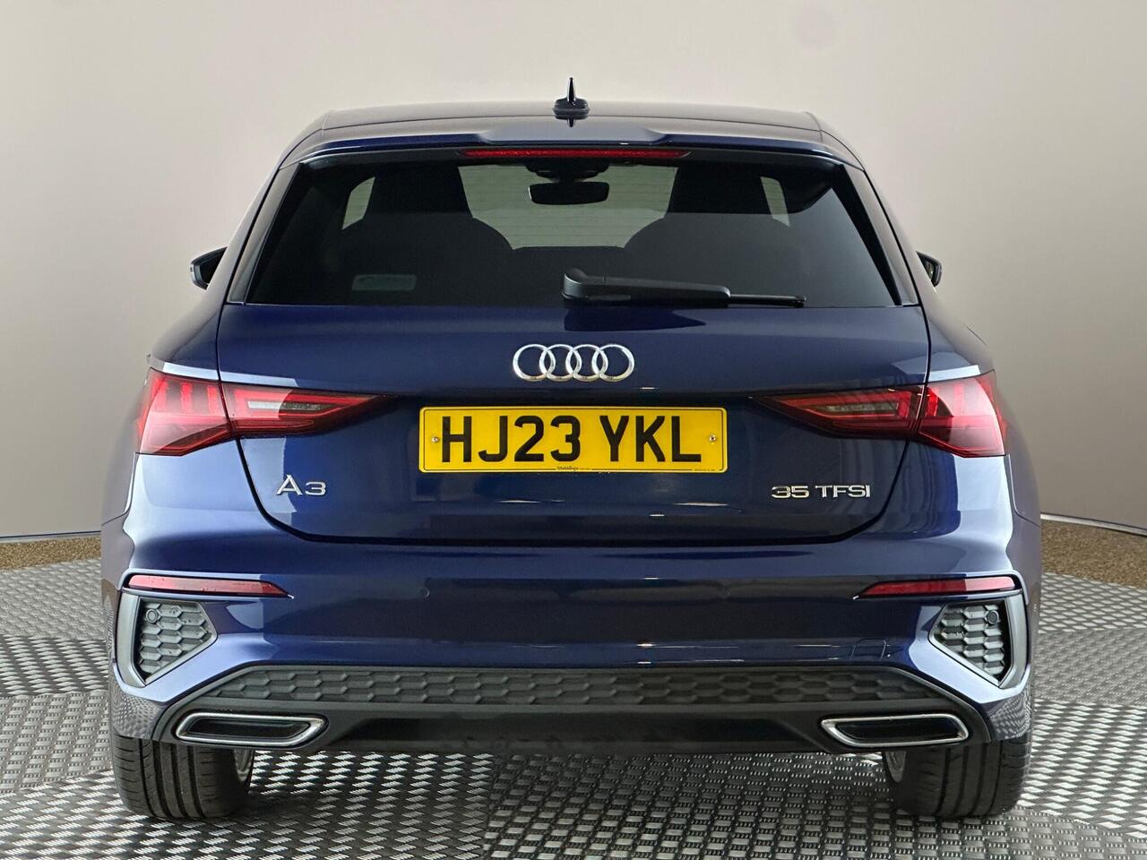 Audi A3 HJ23YKL