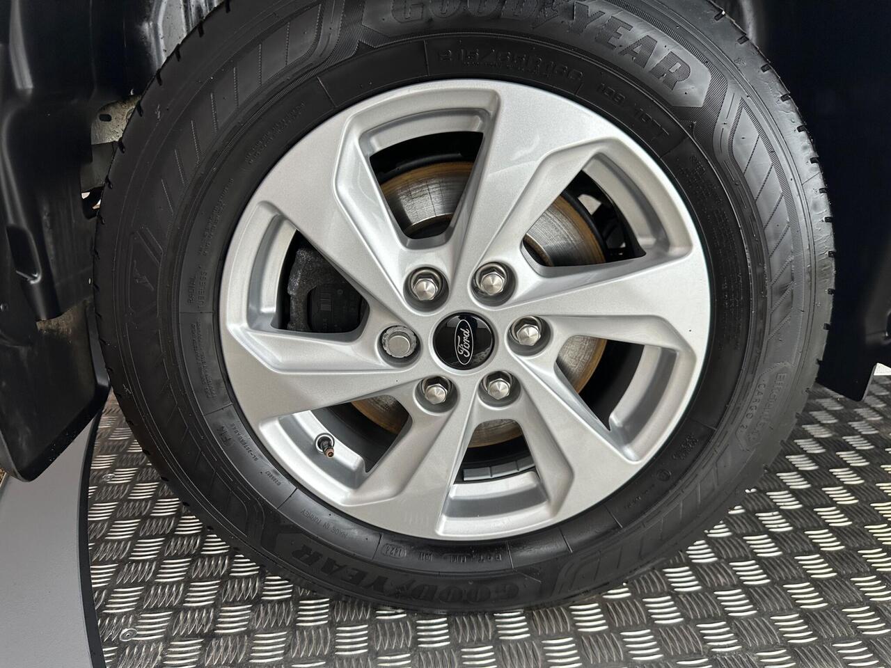 Ford Tourneo Custom EN24FSZ