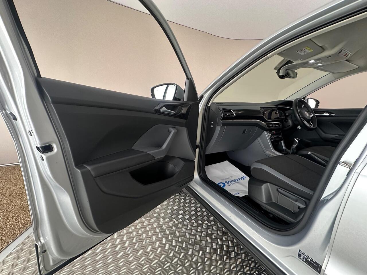 Volkswagen T-Cross VK21NRX