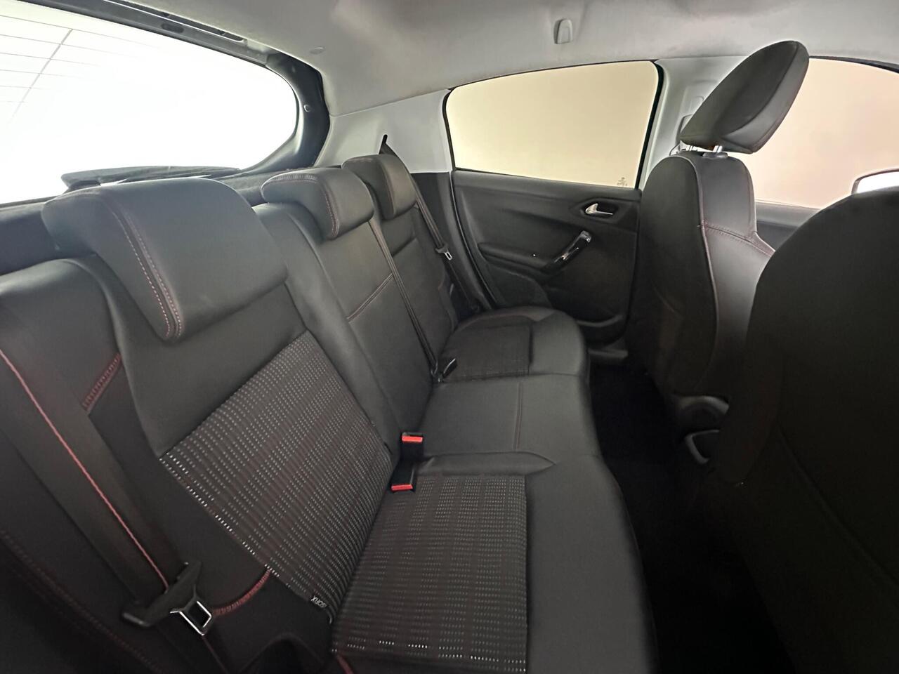 Peugeot 208 RK17OPU