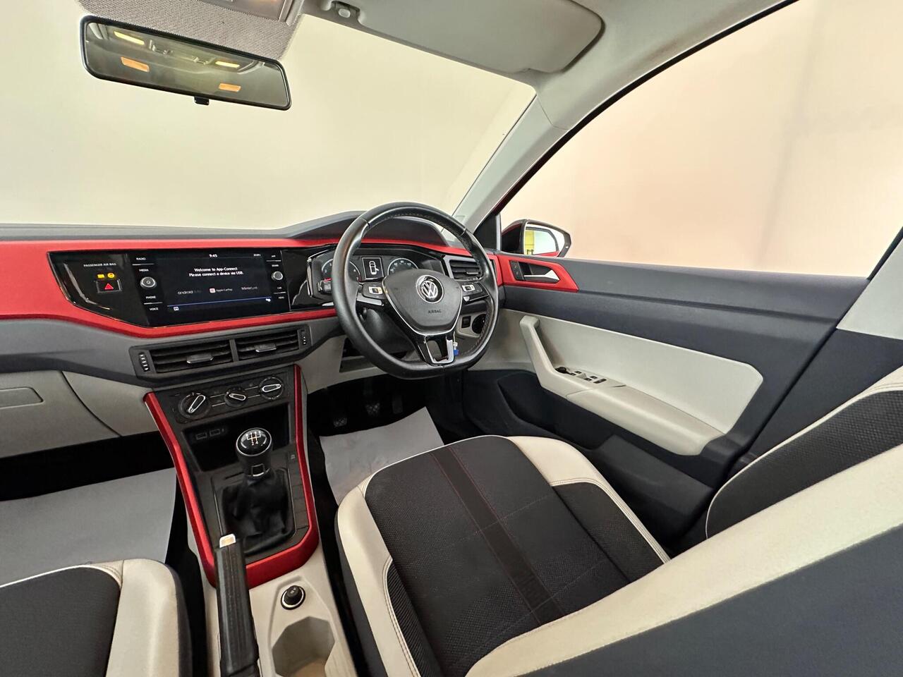 Volkswagen Polo AK70AFO
