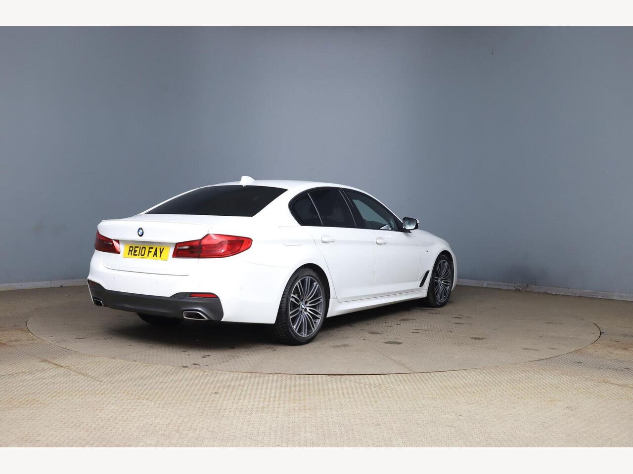 BMW 5 Series MW19MZY