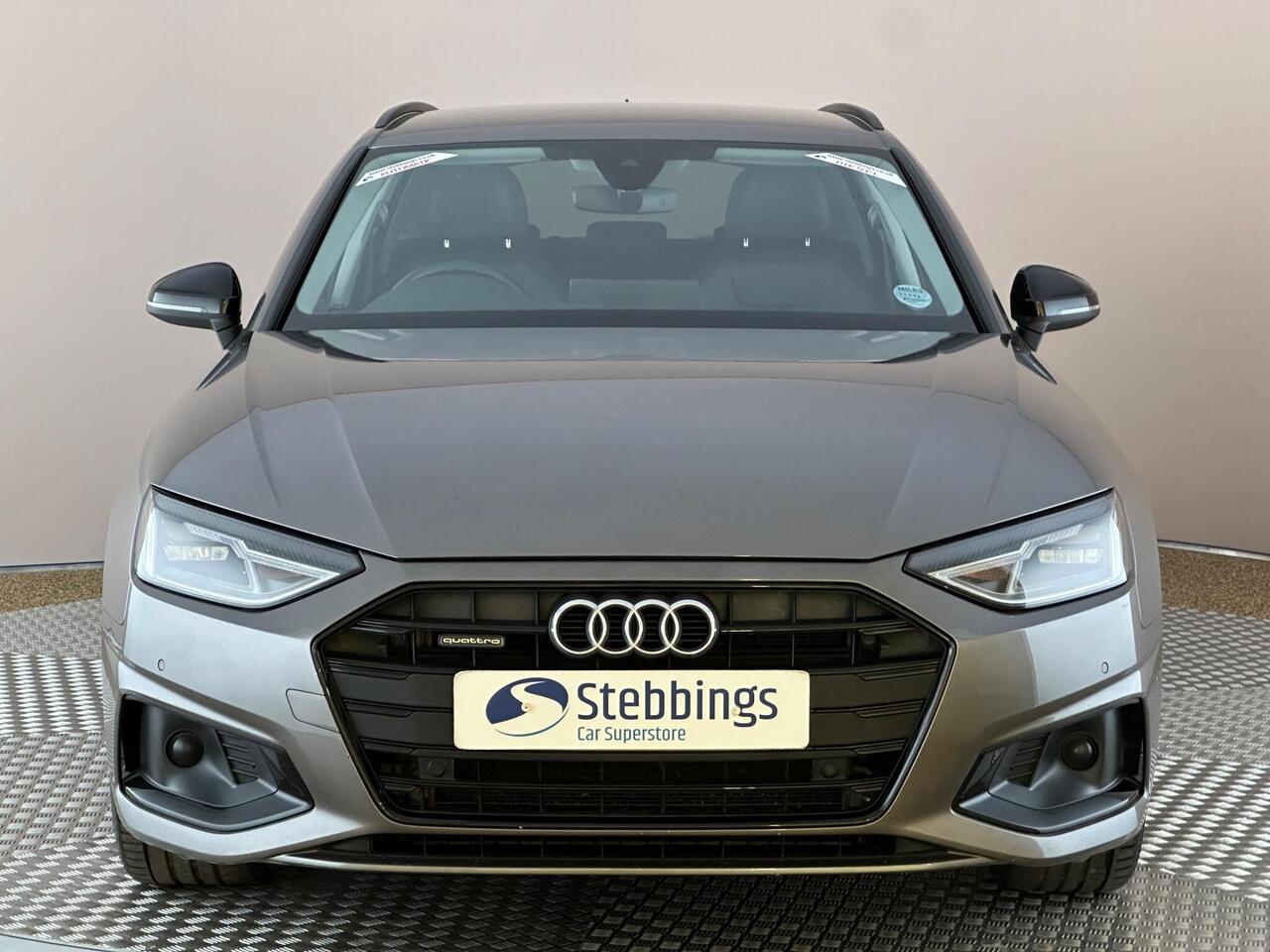 Audi A4 Avant WR71BKU