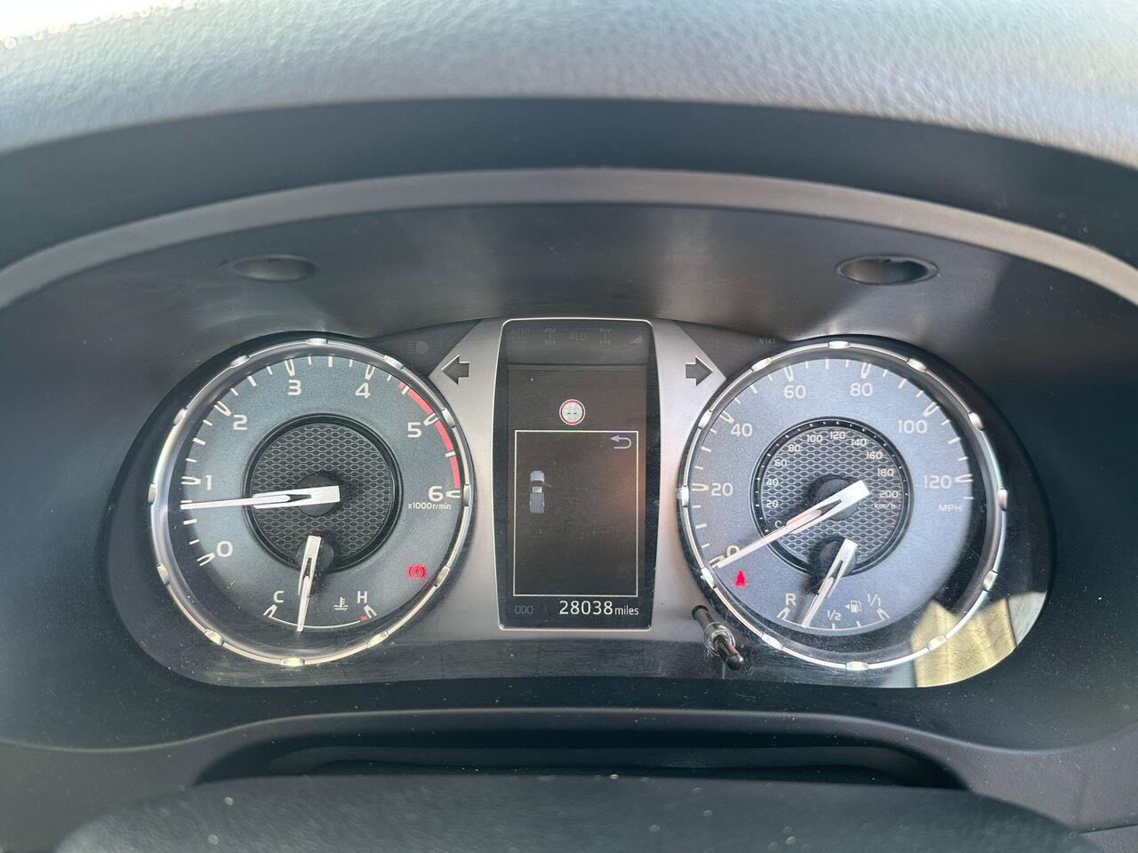 Toyota Hilux FH21OVU
