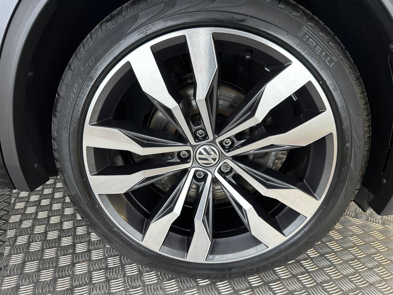 Volkswagen Tiguan DE70MRU