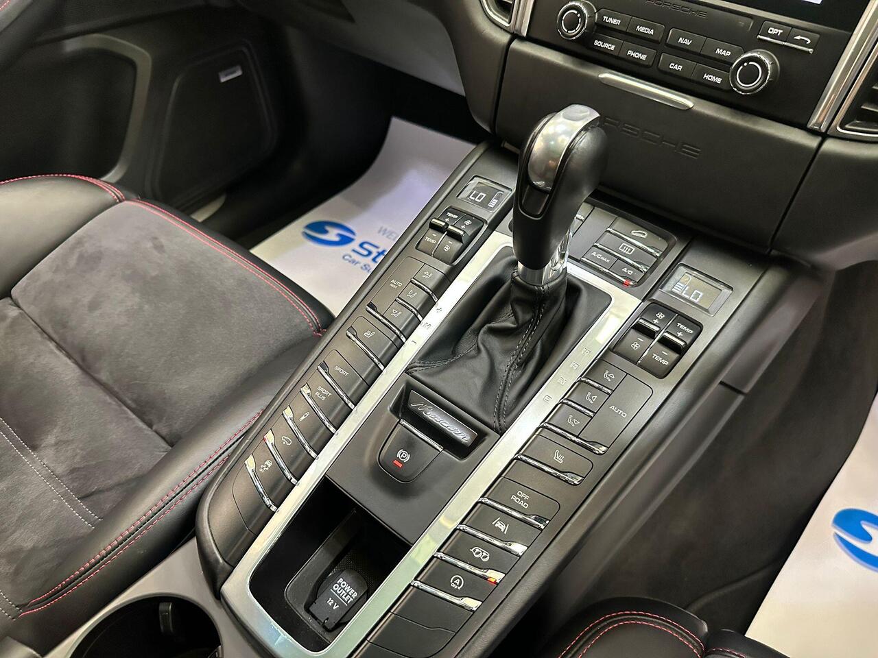 Porsche Macan WM66DZS
