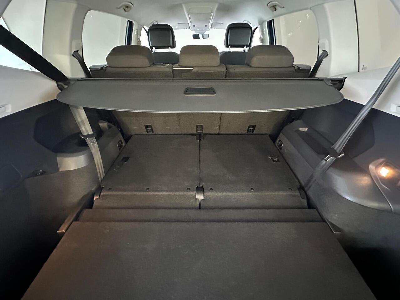 Volkswagen Tiguan Allspace AO68KHD