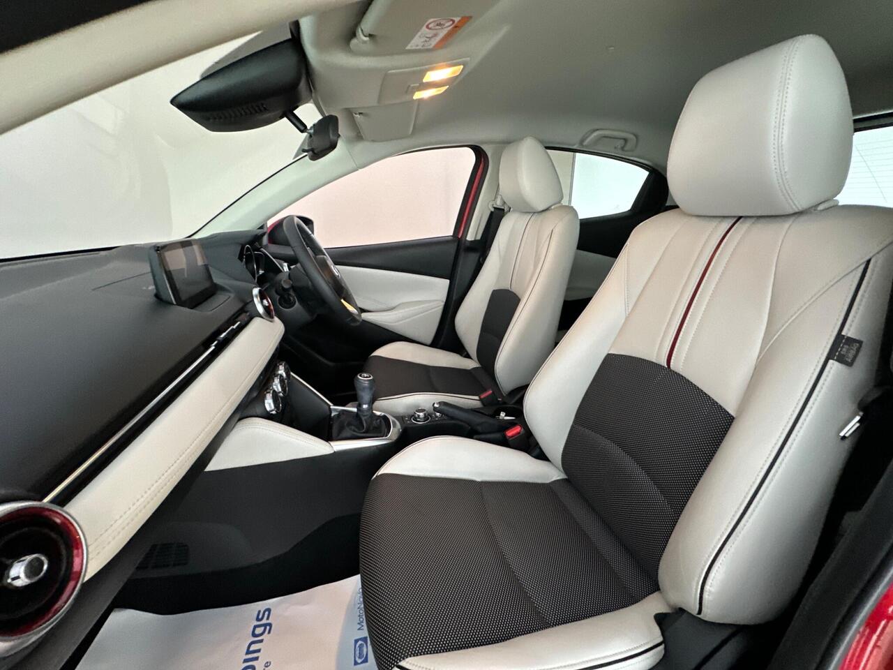 Mazda Mazda2 YN69MYD