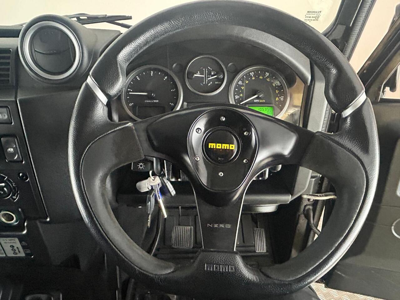 Land Rover Defender 90 BV60MXD