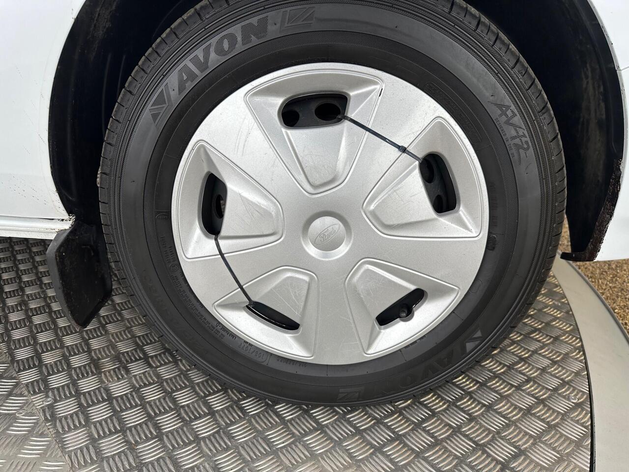 Ford Tourneo Custom FL72KVT