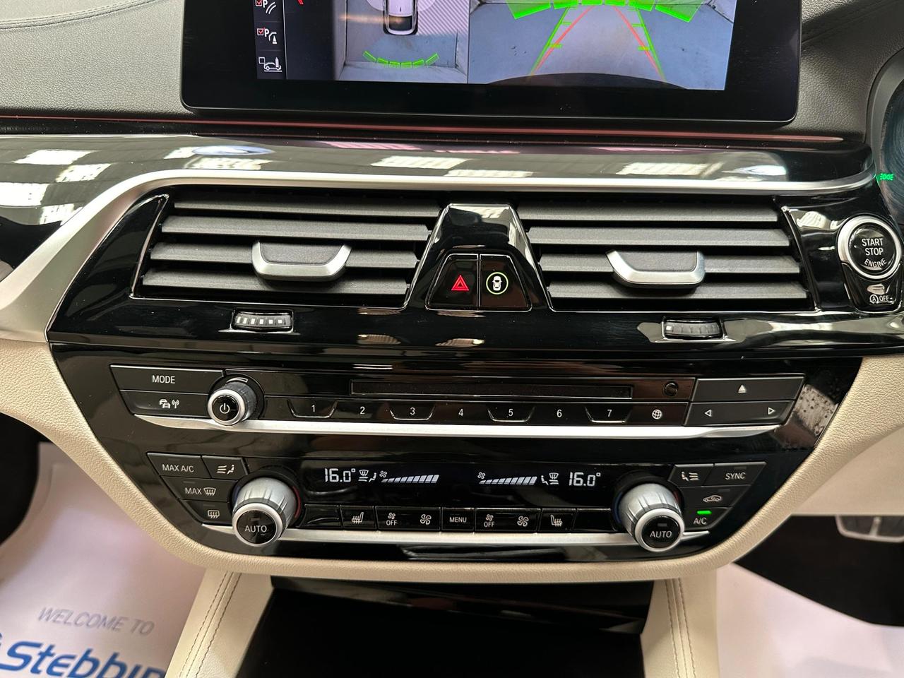 BMW 6 Series Gran Turismo YD68SYZ