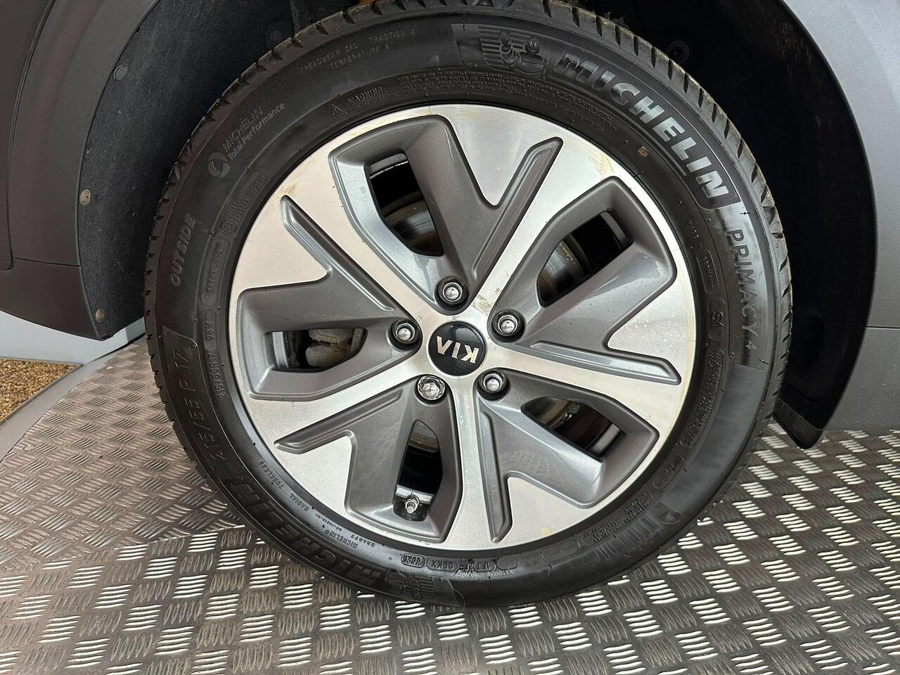 Kia Niro BK22MPV