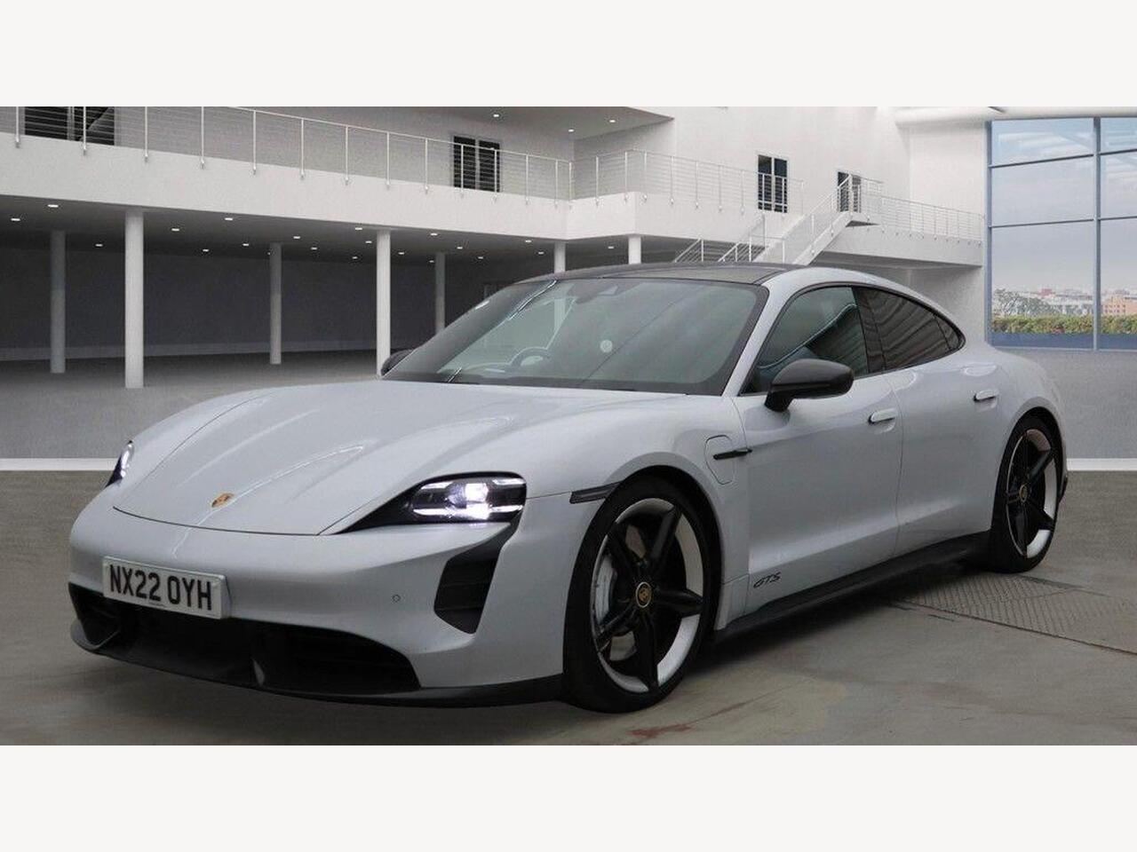 Porsche Taycan NX22OYH