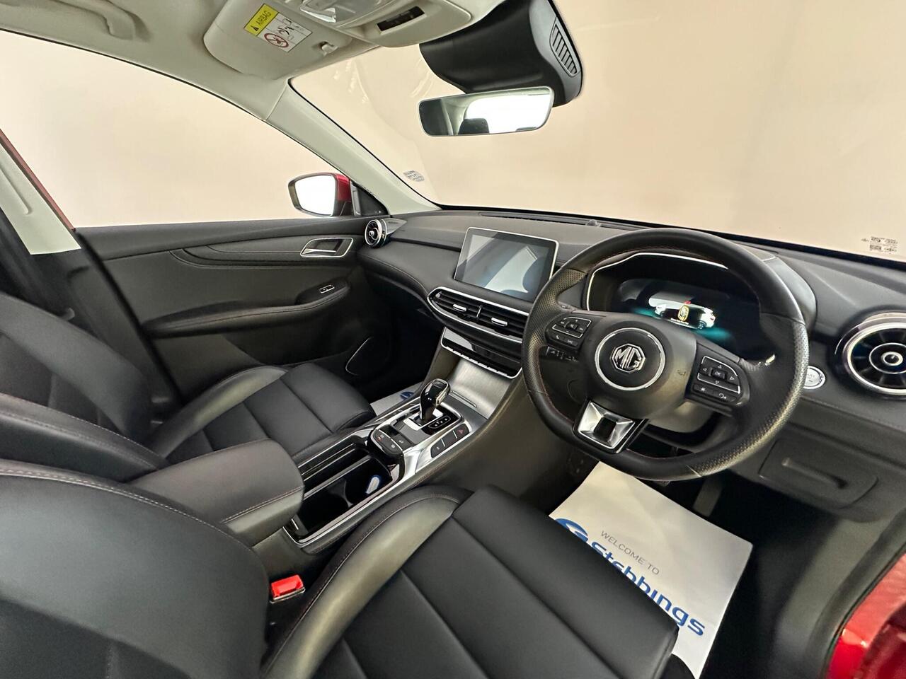 MG MG HS LC24FPP