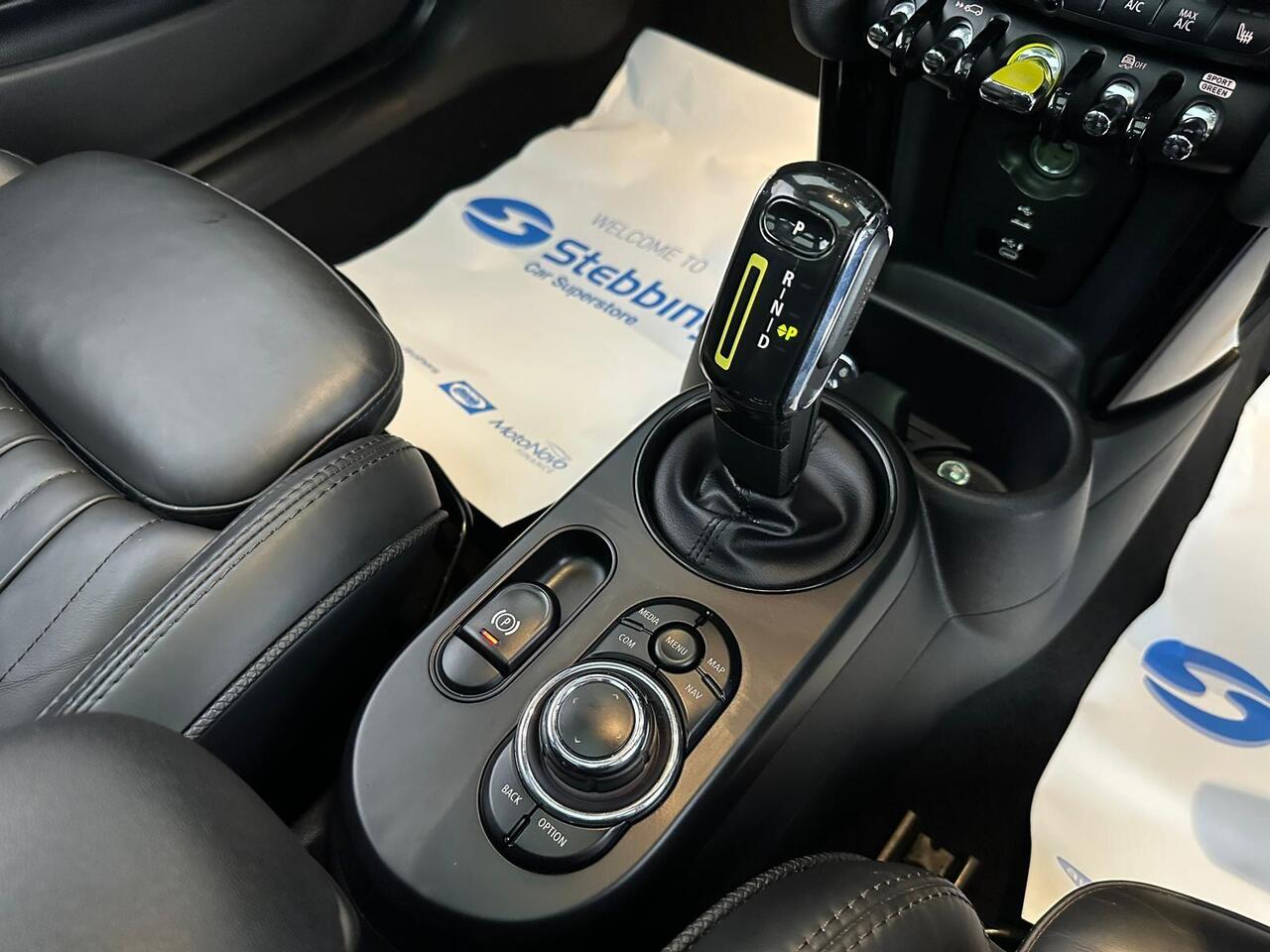 MINI Electric Hatch WK71XGB