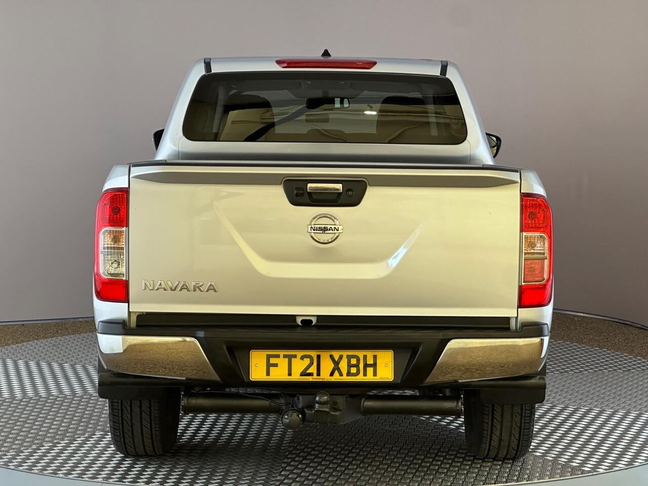 Nissan Navara FT21XBH