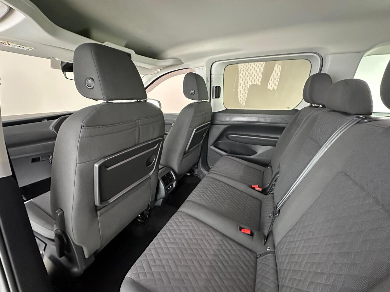 Volkswagen Caddy Maxi AE71YGC