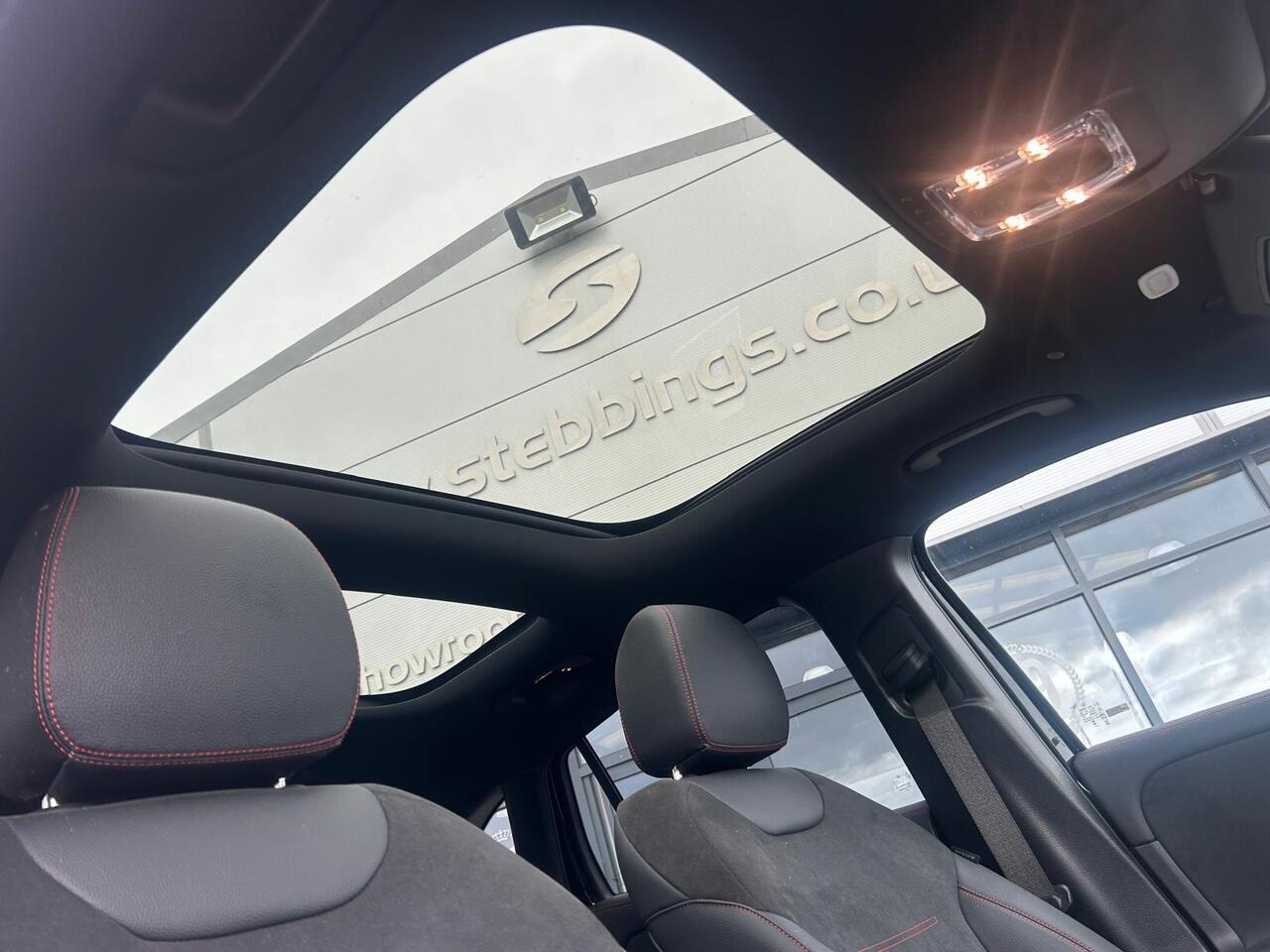 Mercedes-Benz GLA AP25CPO