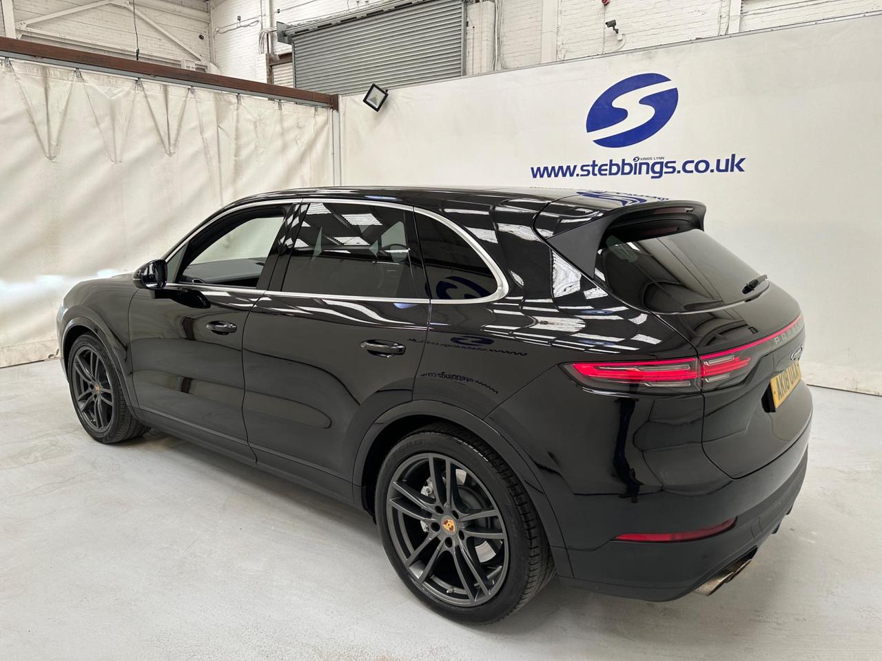 Porsche Cayenne AK18UXX