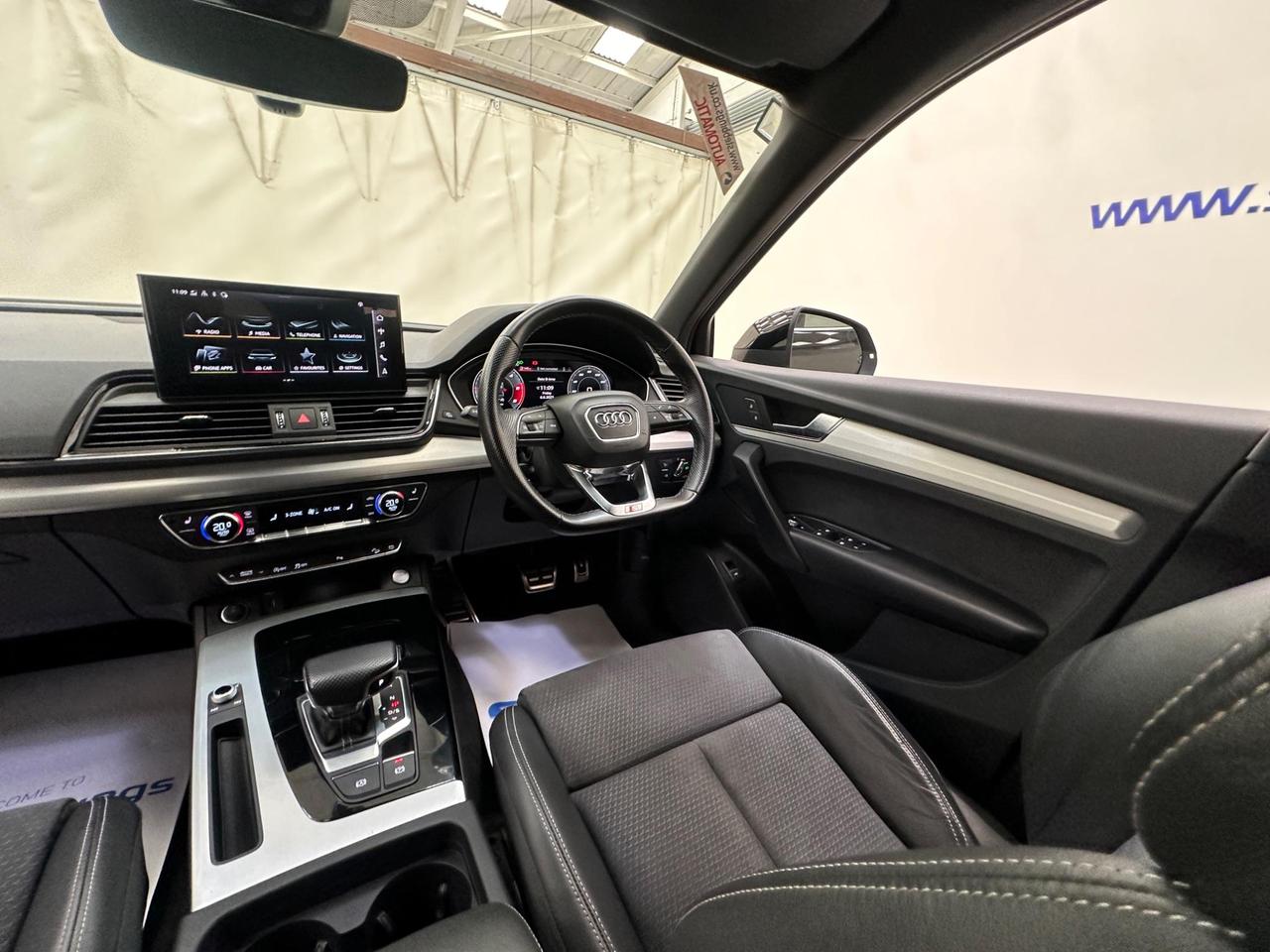 Audi Q5 LV70YWW