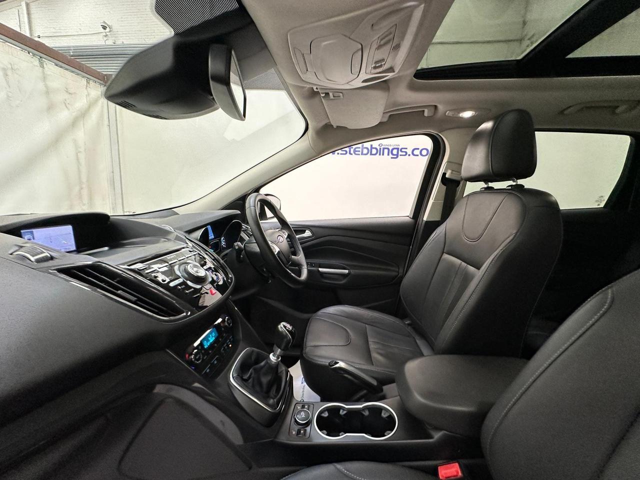 Ford Kuga EF64CBO